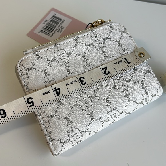Nanette Lepore Wallet New With Tag 🏷️ - Picture 9 of 10